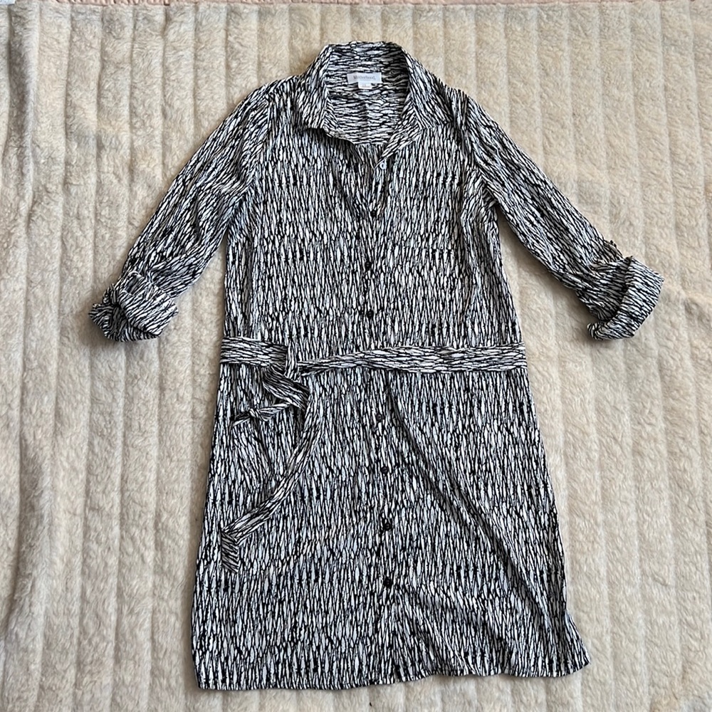 Maternity silky dress small